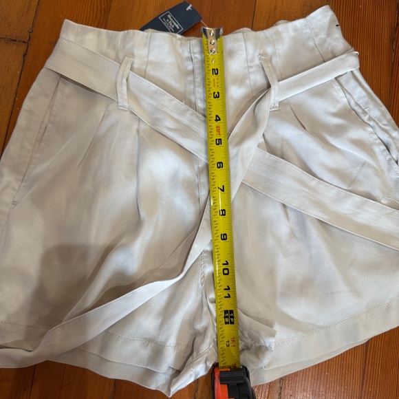 BNWT Abercrombie & Fitch Tan High Waist Shorts w/ Belt Paper bag Dress Shorts XS - Picture 10 of 12